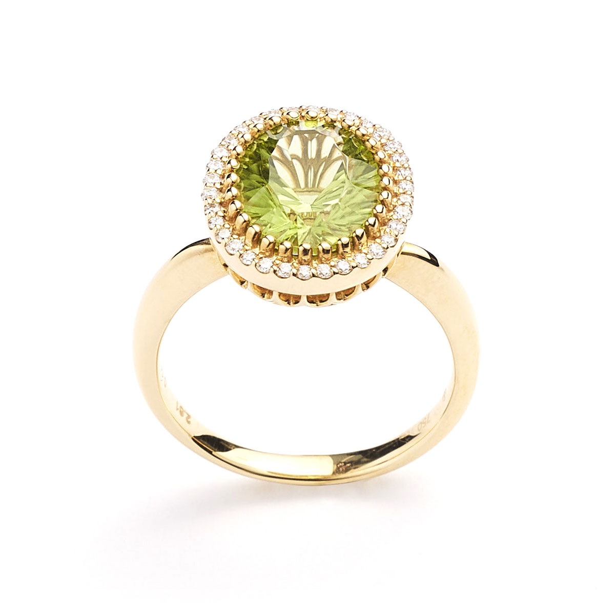 Notre Dame K18 Peridot/Diamond Ring