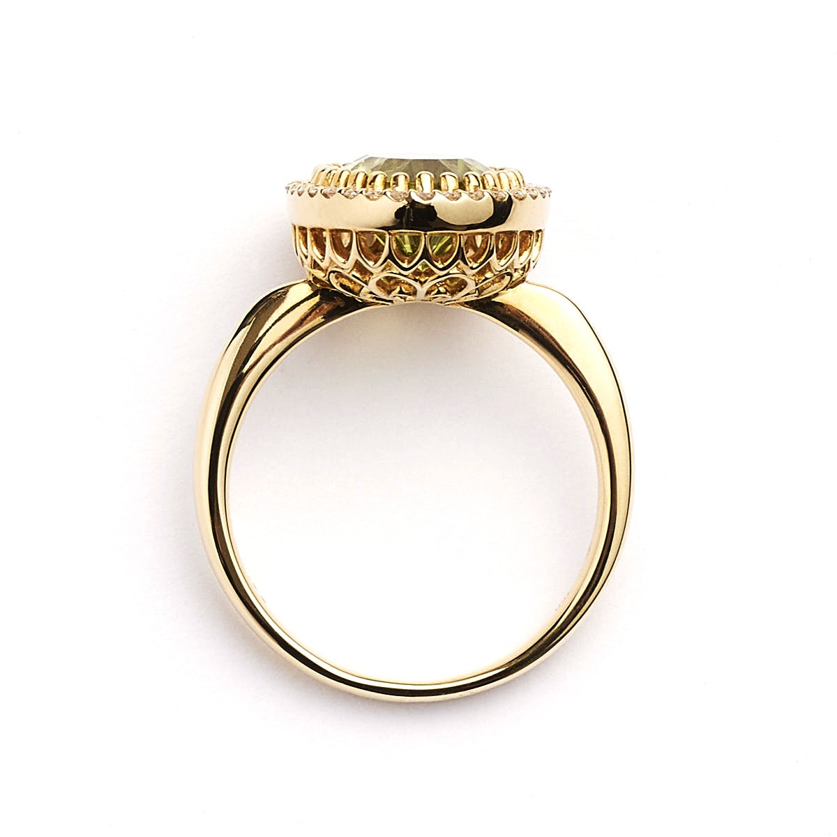 Notre Dame K18 Peridot/Diamond Ring