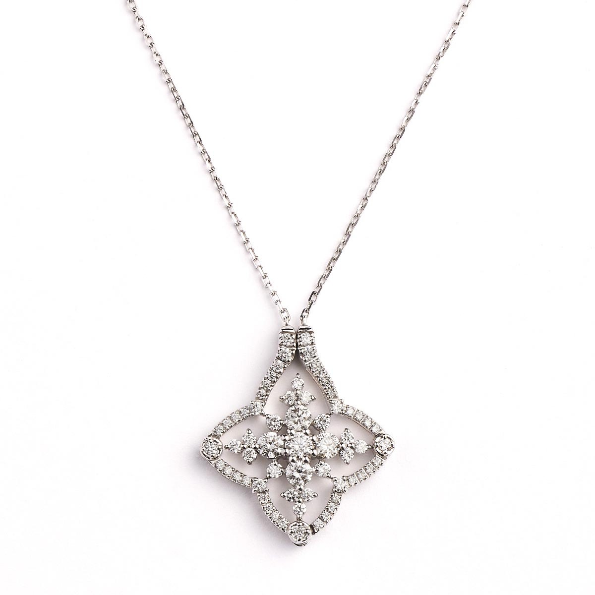K18WG Diamond Pendant