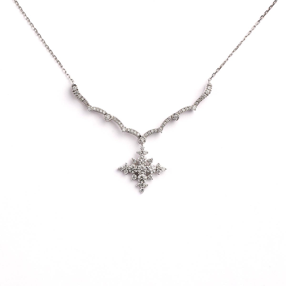 K18WG Diamond Pendant