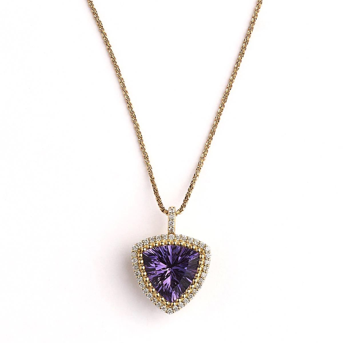 Notre Dame K18 Amethyst/Diamond Pendant